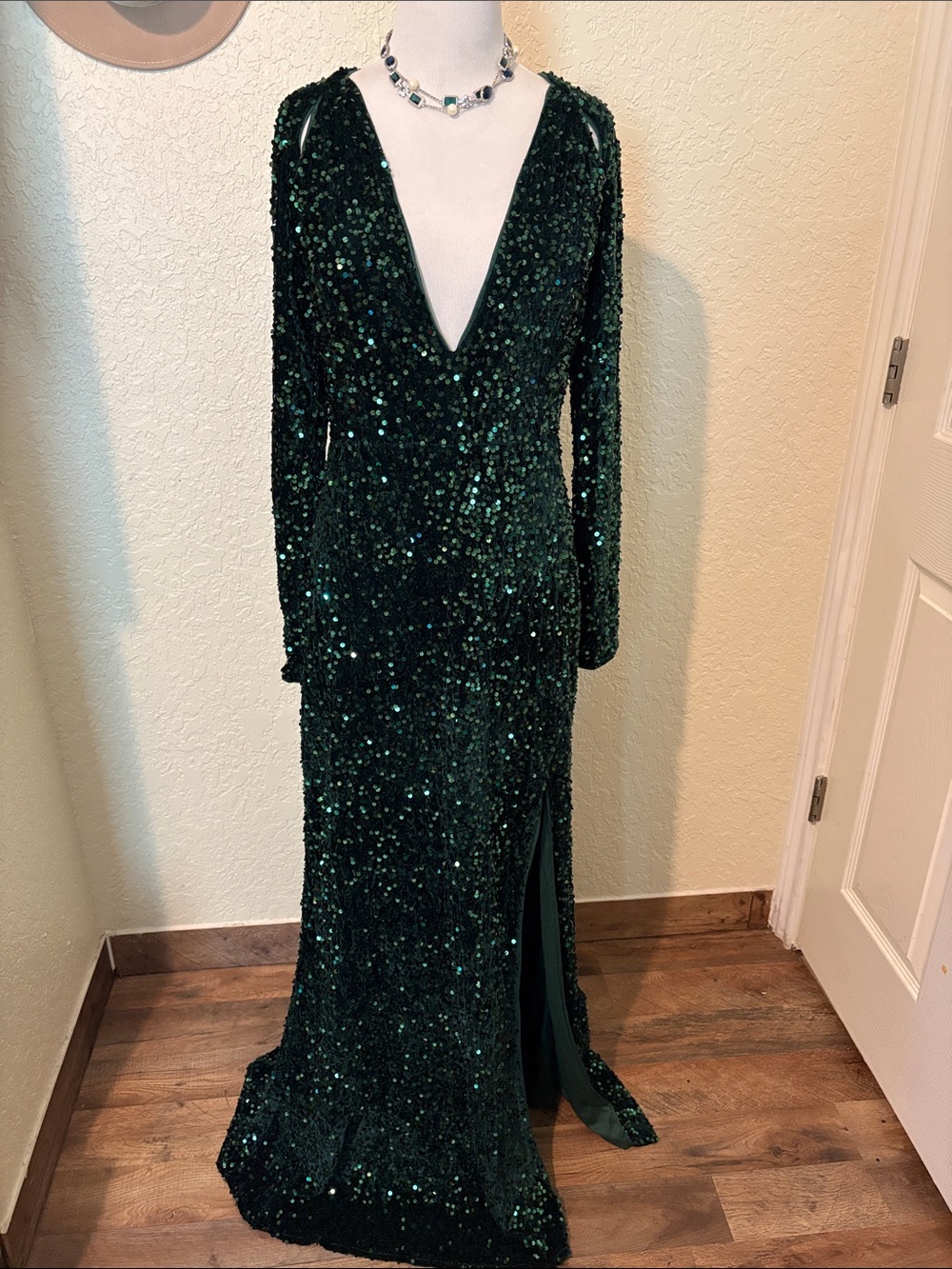 Elegant Green Sequin Deep-V Evening Gown